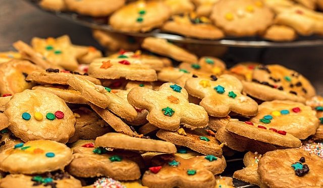 The Christmas Shopping Craze: Is this really necessary for a good gift?